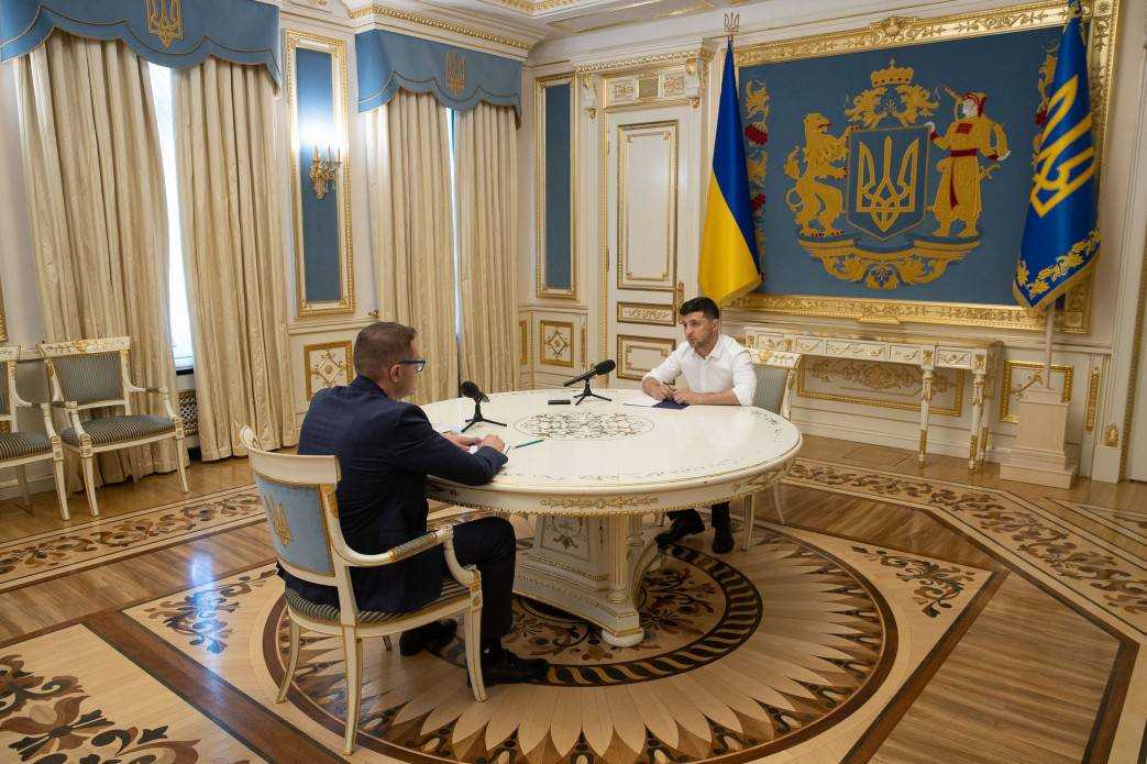 Зеленский за две недели ожидает от нового руководителя СБУ отчет о работе