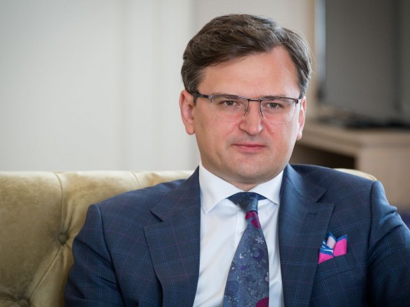 "Агрессивные амбиции уменьшились": Кулеба прокомментировал проезд путина по Крымскому мосту