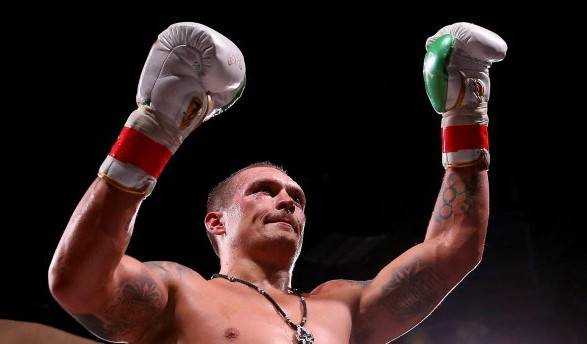 Усик впервые вошел в топ-5 рейтинга "хэвивейта" WBC
