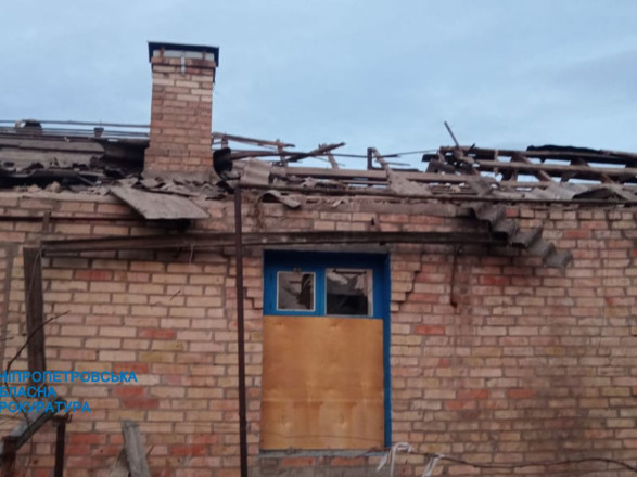 В Никополе из-за вражеского обстрела повреждены две линии электропередачи