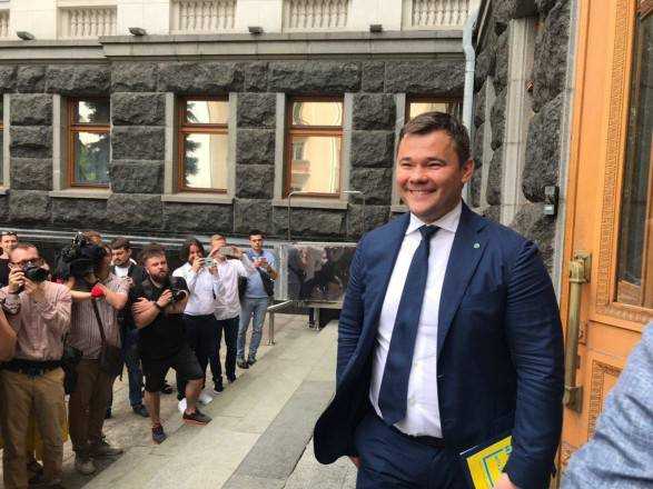 Президент подтвердил, что руководитель Офиса Богдан написал заявление на увольнение