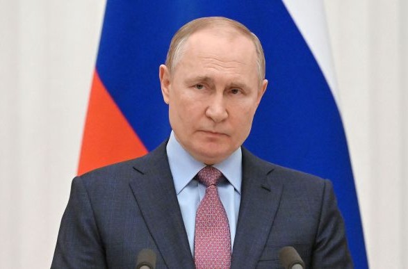 путин подписал закон о наказании за осквернение георгиевских лент
