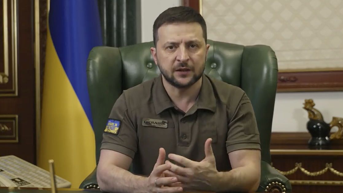 Война не закончилась. Зеленский призвал украинцев вернуть крепость духа