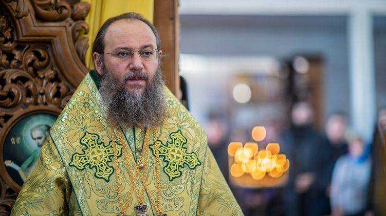 В УПЦ рассказали, где украинцы смогут сегодня получить Благодатный огонь