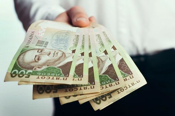 Какие соцвыплаты в 2023 году продлеваются автоматически: ответ правительства