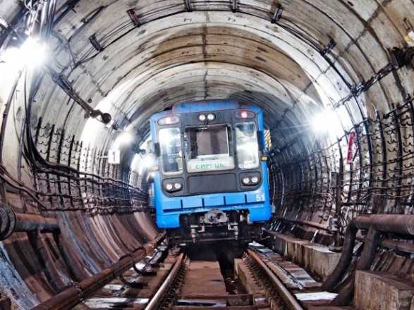 Новый год в столичном метро встретил 741 пассажир