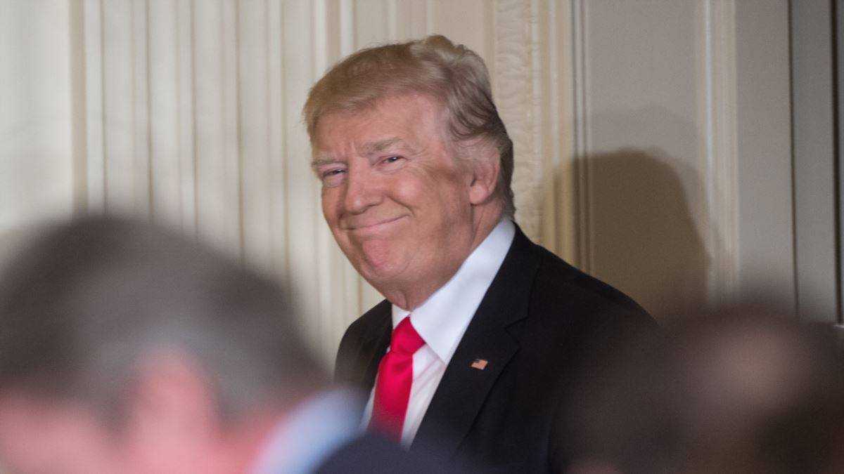 От Трампа ушел очередной пресс-секретарь - СМИ