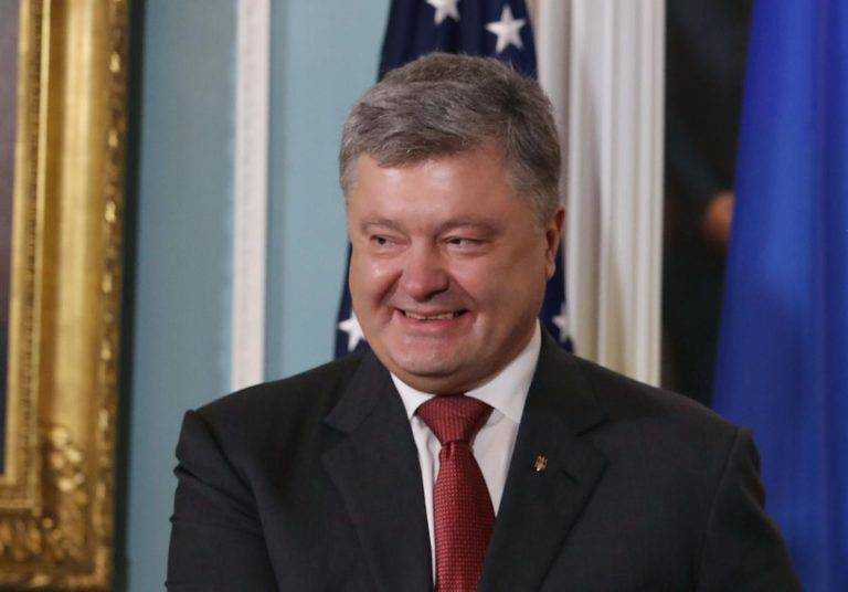 Ну вот и все: Порошенко просит политическое убежище. Он больше не вернется
