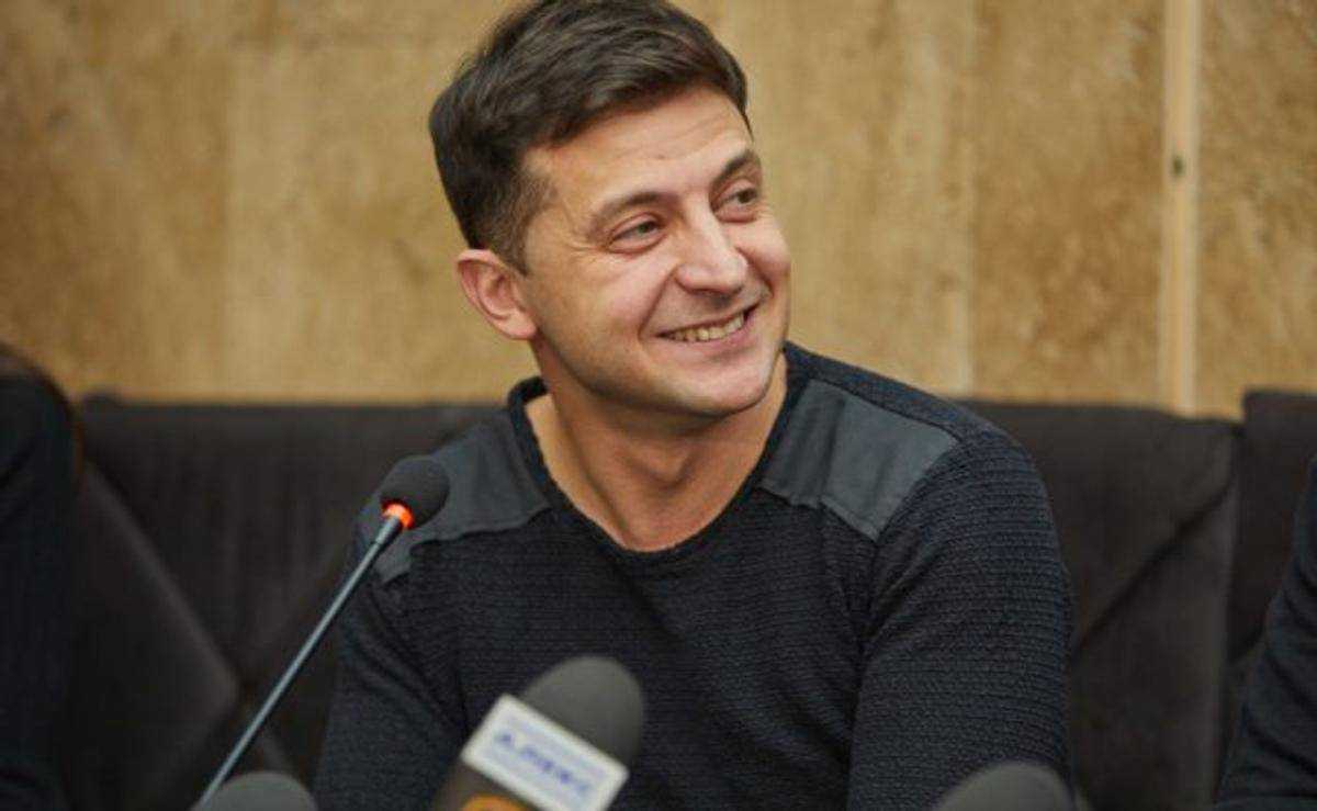 Минобороны проверит Зеленского: "косил" ли он от армии
