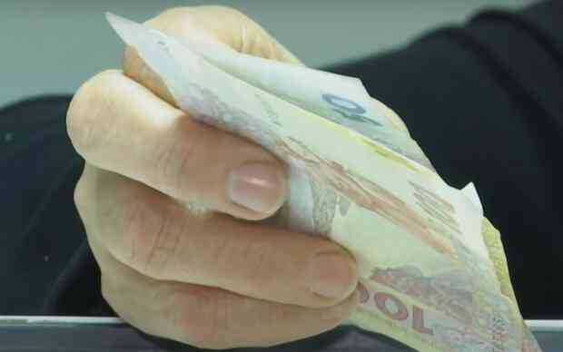 У вас є місяць: кого змусять платити податки по 25 тис. грн за квартири