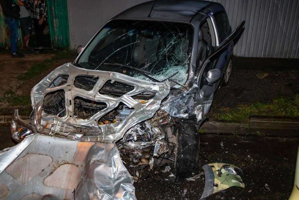 В Днепре авто охраны попало в ДТП: есть пострадавшие