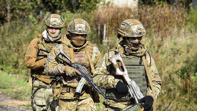 Боевики 25 раз обстреляли украинские позиции, есть погибший и раненые