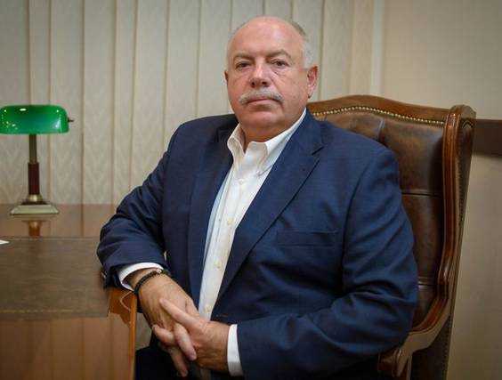 Святослав Пискун: "Американская послиха из генпрокуратуры не вылазит"