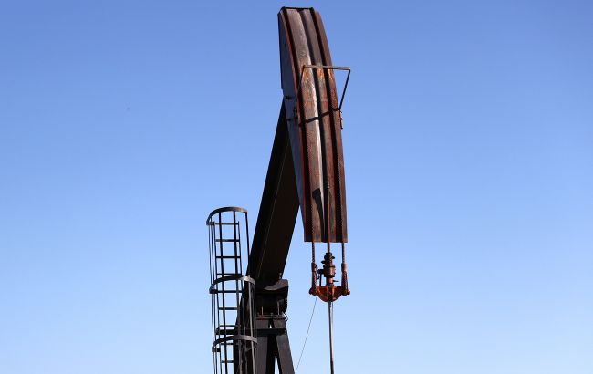 Нефть подорожала второй год подряд: как менялись мировые цены