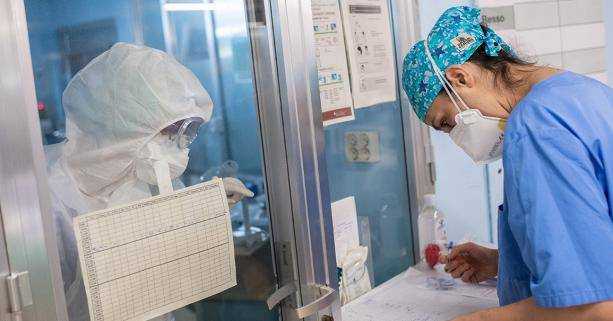 В Україні вже 3,21 млн випадків COVID-19, за добу - 14 490