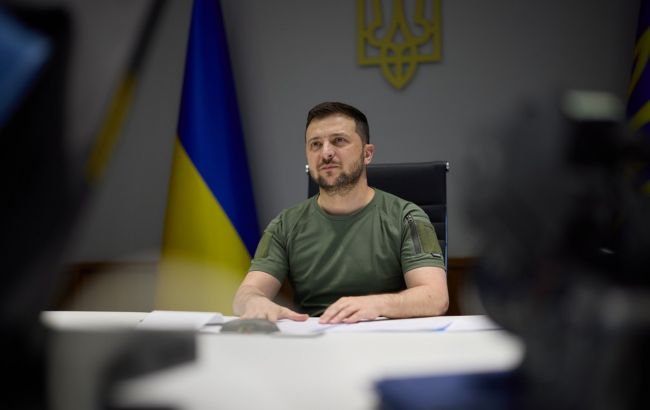 Зеленский сегодня будет в Брюсселе: СМИ назвали главные запросы к лидерам ЕС