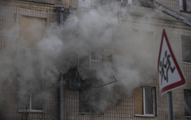 Очаков под сильным обстрелом, в Херсоне и Скадовске слышны взрывы: что известно
