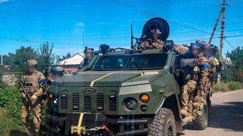 "Був і завжди буде українським": СБУ показала фото спецпризначенців у Куп'янську