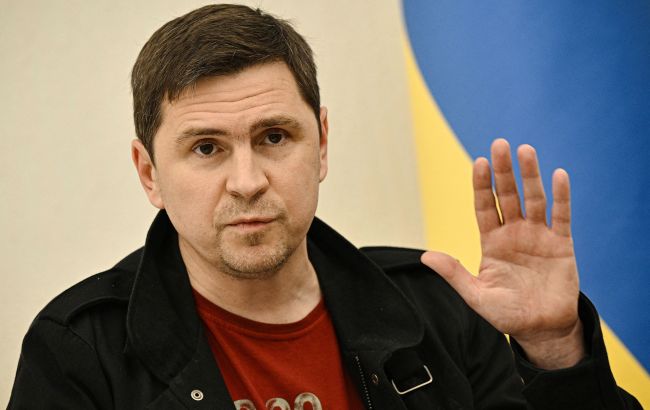 Медведев угрожает "ядеркой" за удары по оккупантам в Крыму. У Зеленского ответили