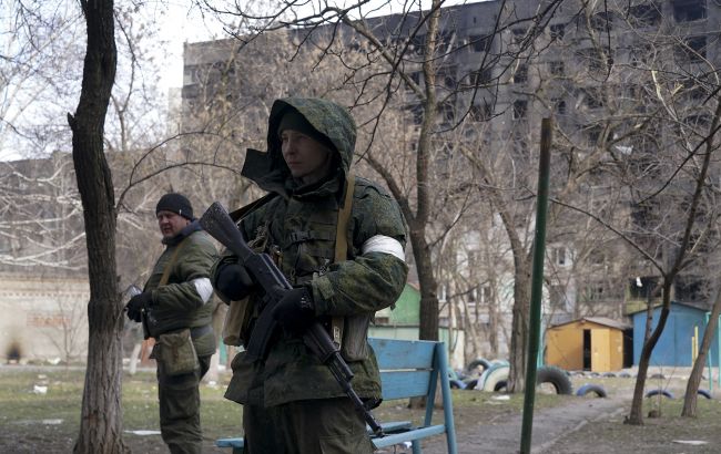 Оккупанты готовят в Мариуполе войска и технику для атак на Угледар, - мэрия