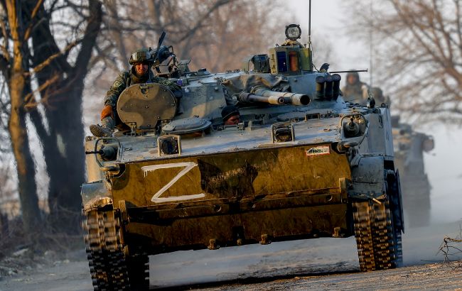 Москва хочет заменить группу "Вагнера" на фронте контролируемыми ЧВК, - британская разведка
