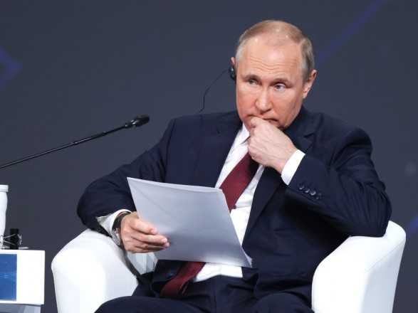 Опитування: 55% українців не погоджуються із заявою Путіна про “один народ”