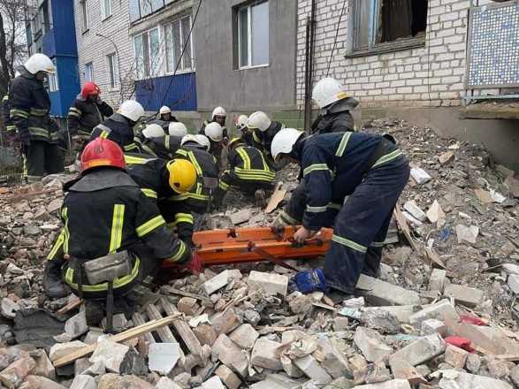 Вибух у Новій Одесі: з-під завалів дістали тіло третього загиблого