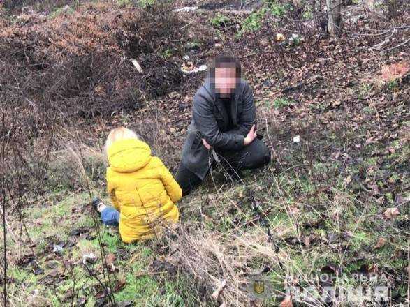В Харькове полицейский обменял себя на заложницу и получил ножевые ранения