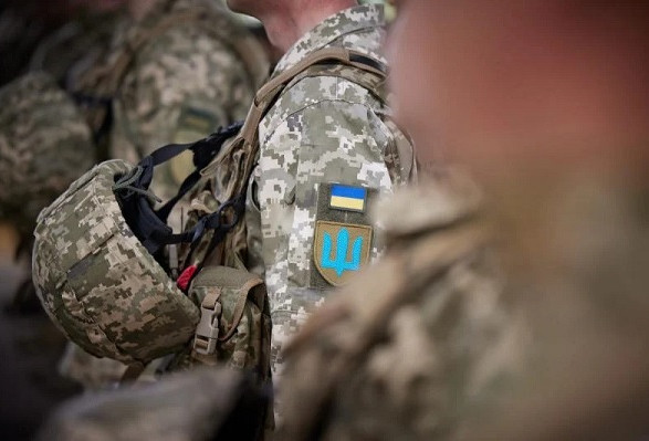 Зеленский подписал закон об отпусках военным во время военного положения