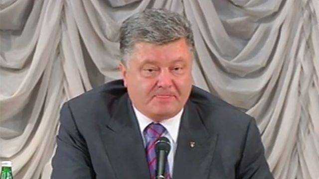Экстренно: Порошенко в предынфарктном состоянии доставлен в Украину