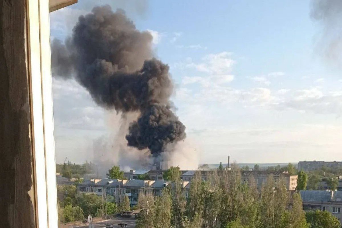 В Луганске прогремела серия взрывов - росСМИ