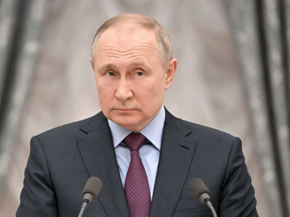 путин впервые за 10 лет отменил большую пресс-конференцию