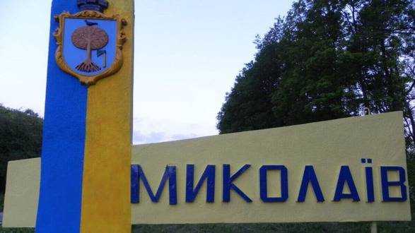 По Миколаєву ворог вночі випустив ракети С-300