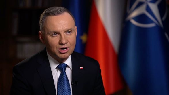 Современное оружие - ключ к обеспечению обороны Украины, что не исключает поставки истребителей - Дуда