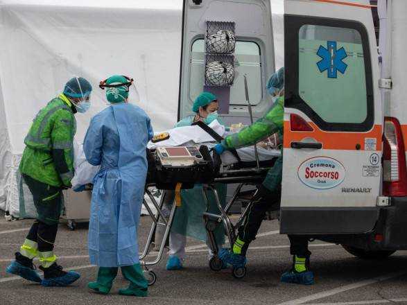 Что взять с собой в больницу: список нужных вещей и лекарств
