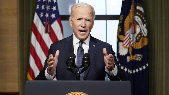 Байден подписал законопроект т о повышении потолка госдолга США
