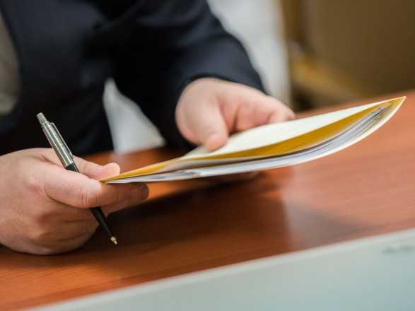 В "Слуге народа" определились по законопроекту Зеленского об импичменте
