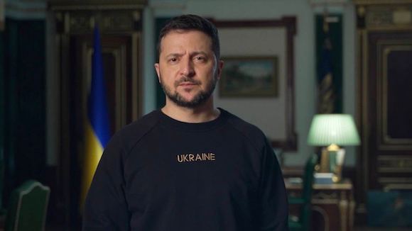 Президент ввел в действие санкции в отношении лиц и компаний, причастных к перевозке оккупантов и техники