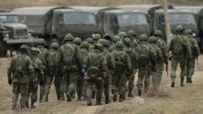 Британська розвідка: мобілізованим росіянам видали майже непридатні автомати