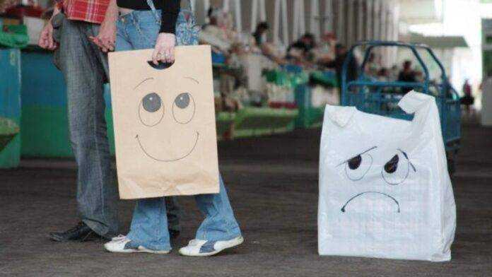 Одна из стран ЕС откажется от пластиковых пакетов