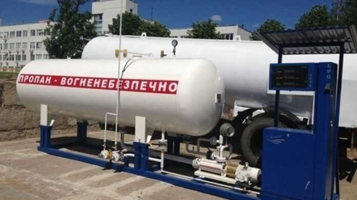 На АЗС продолжается падение цен на автогаз