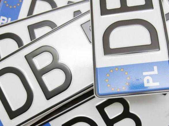 За два летних месяца в Украине растаможили всего 351 "евробляху" – Сергей Тупальский