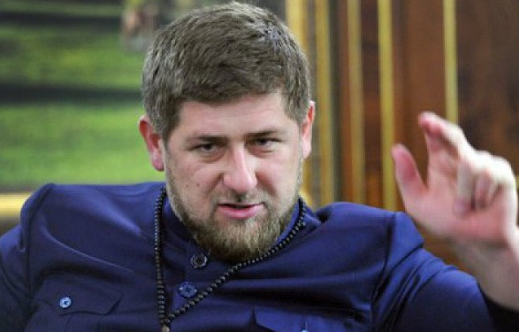 кадыров после атаки беспилотниками на москву призвал ввести в рф военное положение