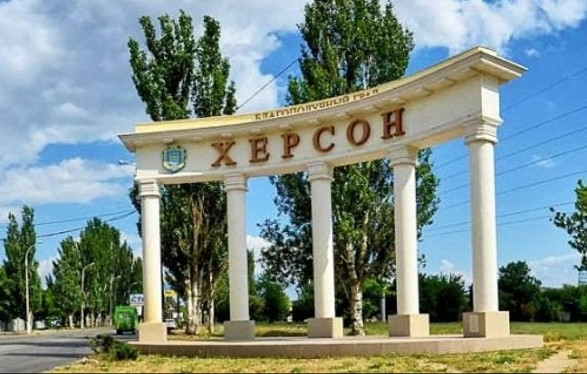 Рашисты обстреляли Херсон: погибли две женщины