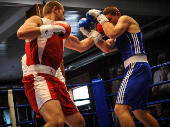 Украинские боксеры завоевали пояса чемпионов "ABF"
