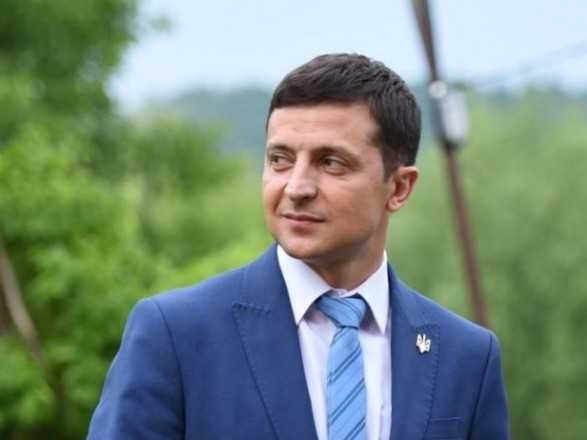 Зеленский сегодня посетит Германию