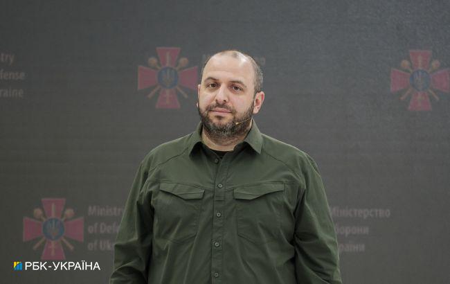 Умеров приехал на Запорожское направление и показал ход строительства фортификаций
