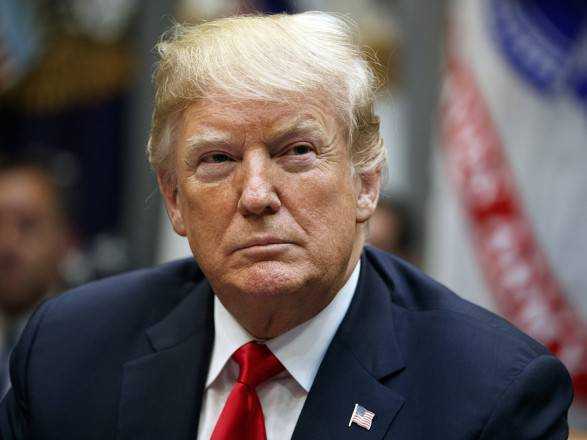 Демократы в Конгрессе хотят начать импичмент Трампа