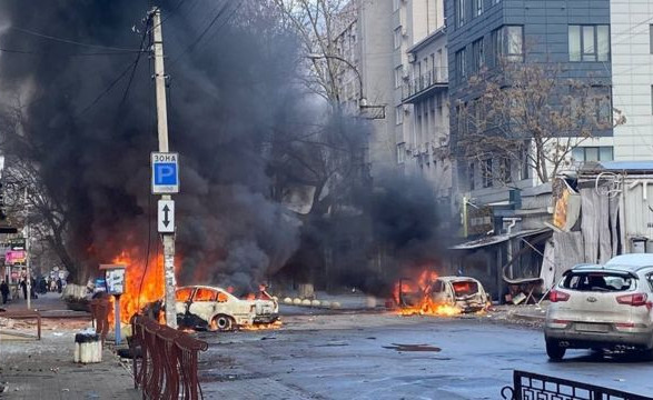 Удара по Херсону: россияне сознательно выбрали время и место, где будет множество людей