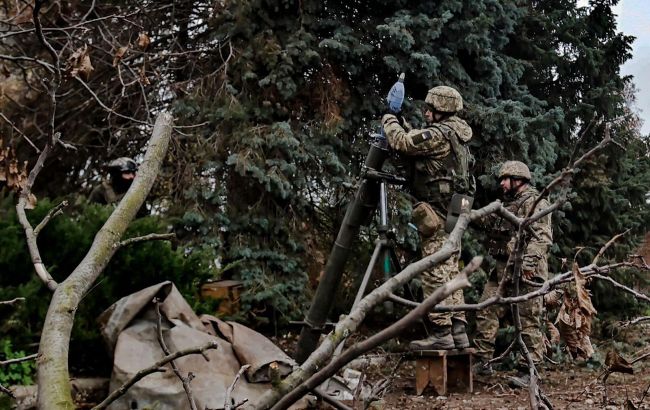 Флаг Украины развевается на западе города. Военный рассказал о ситуации в Соледаре